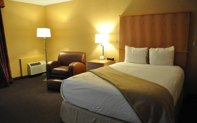 Mirabeau Park Hotel & Convention Center
