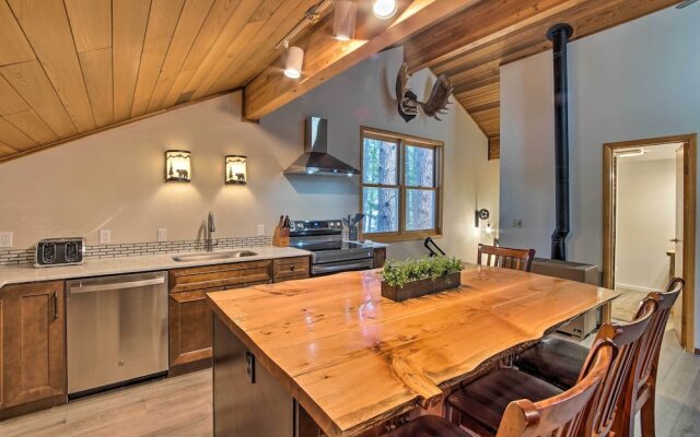 Modern Cabin - 2 Mi to Speelyi Beach!