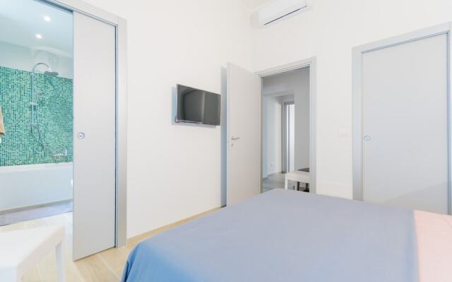 Isola Suite Apartment