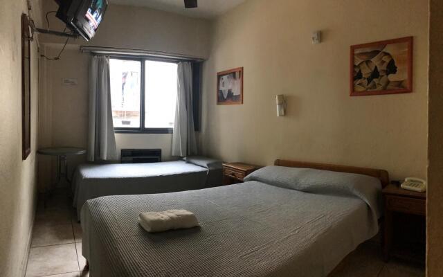 Once Plaza Hotel