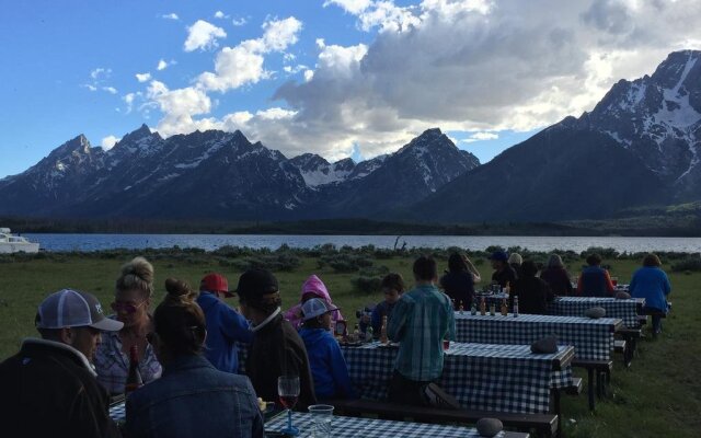 Bedroll and Breakfast - Campground