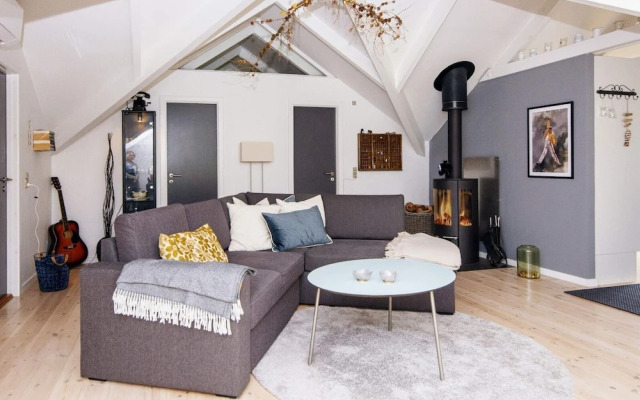 6 Person Holiday Home in Ebeltoft