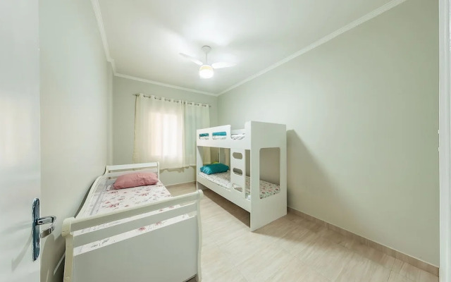 Charmoso Apto com piscina no Caiçara