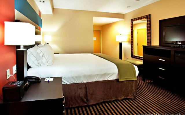 Holiday Inn Express & Suites Laplace by IHG