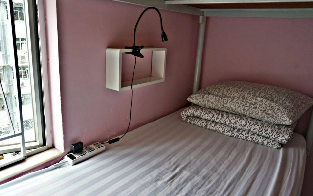 Rainbow Lodge HK - Hostel