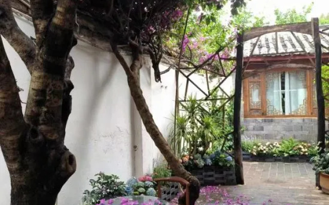 Qiyue Linyin Bieyuan (Lijiang Gucheng Mufu Branch)