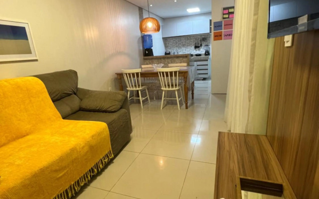 Casa em Condomínio agradável com fundo pro rio