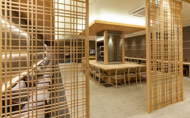Y's Cabin Yokohama Kannai
