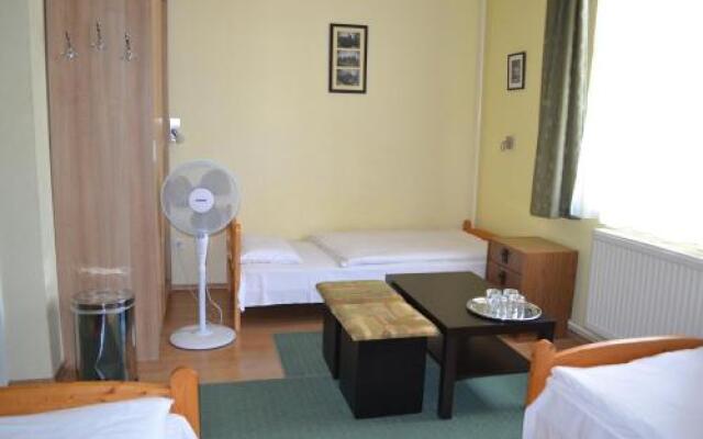 Lokomotiv Tourist Motel