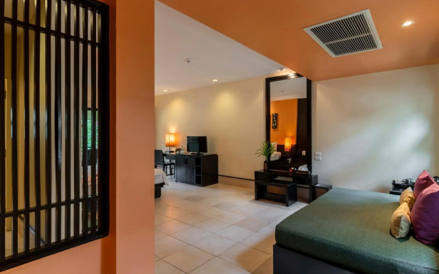 Baan Khaolak Beach Resort