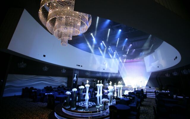 Hyunjin Tourist Hotel