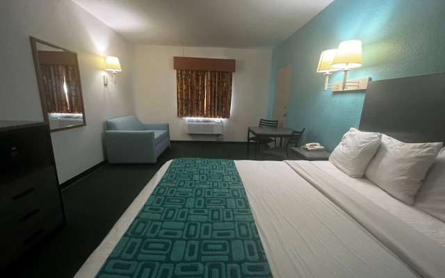 Howard Johnson by Wyndham Galveston