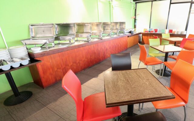 The Seasons Bangkok Huamark