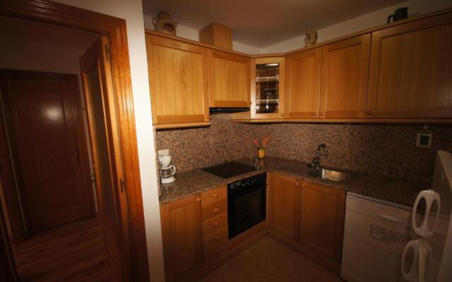 LH apartamentos Ball Benas 49