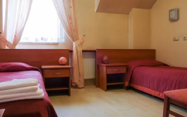 Hotel Sutoris