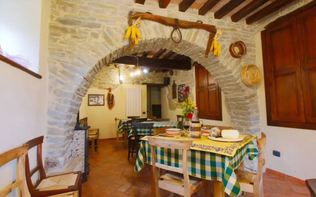 Farmhouse in the Marche With Swimming Pool