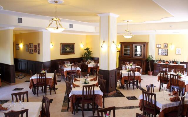 Hotel Villa Del Lago