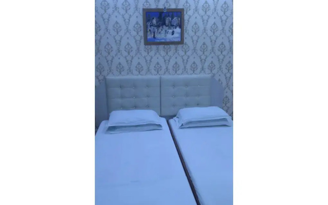 Hotel Sapthagiri Balla