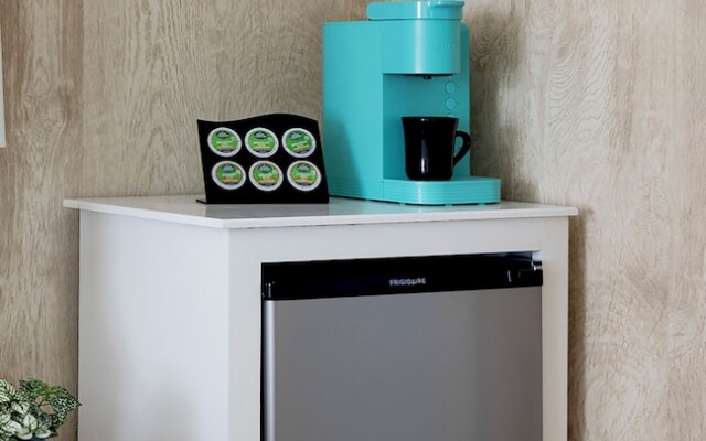 The Boathouse Waterfront Hotel & Marina