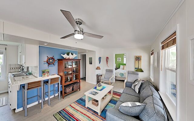 4031pano 3 Bedroom Home