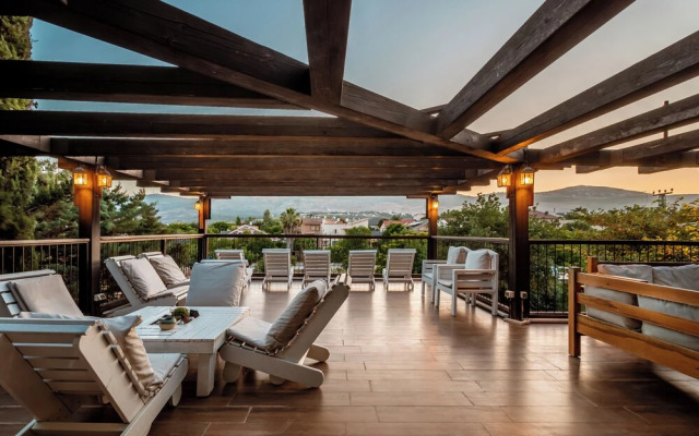 Grand Vista Boutique Hotel And Spa