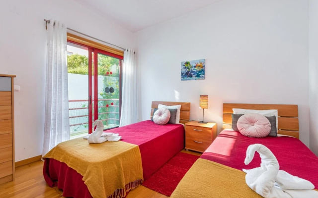 Villa Marina Front-line Marina Property With 4 Bedrooms