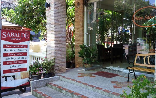 Bed & Breakfast - Baan Sabai De