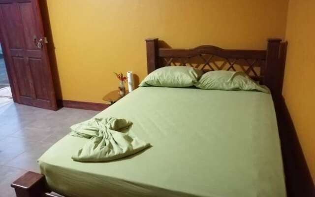 Hotel y Restaurante Carolina