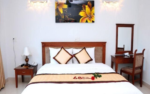 Hotel 68