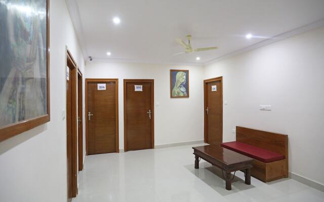 OYO 10608 Hotel City Palace