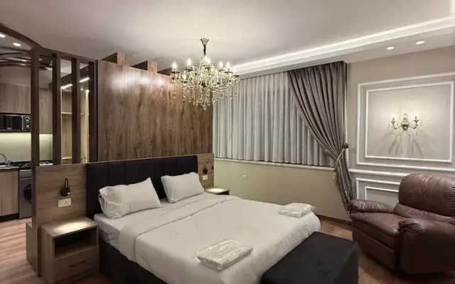 Amazing Rooftop Studio at Abdoun 702