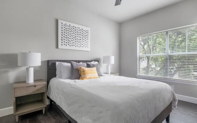 River Park West Apartments By Barsala
