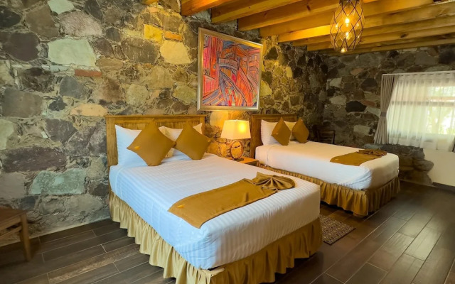 Tierra Adentro Hotel Fashion Grill & Spa