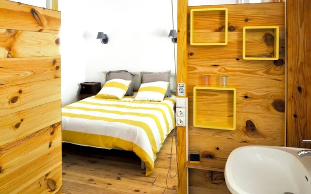 House With 3 Bedrooms in Bayon-sur-gironde, With Pool Access, Enclosed