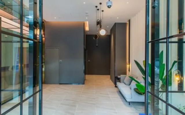 CJIA Senior Apartment Shanghai Waigaoqiao Jilong Road Metro Station Branch – Hotel Rooms – Shanghai