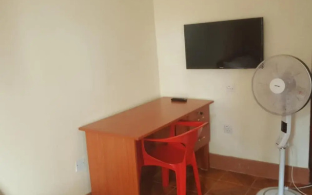 Lucia Villas Mbale