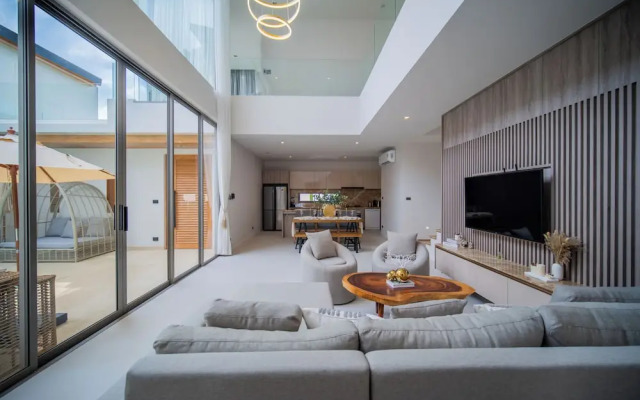 Zenithy 3BR Villa with Pool by NLA