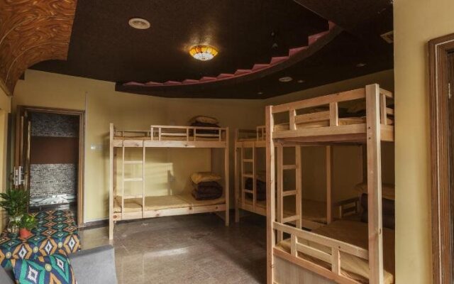 North By Northwest International Youth Hostel