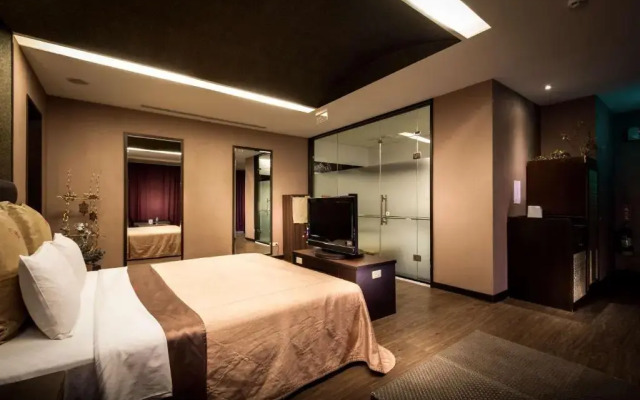 Only Love Motel