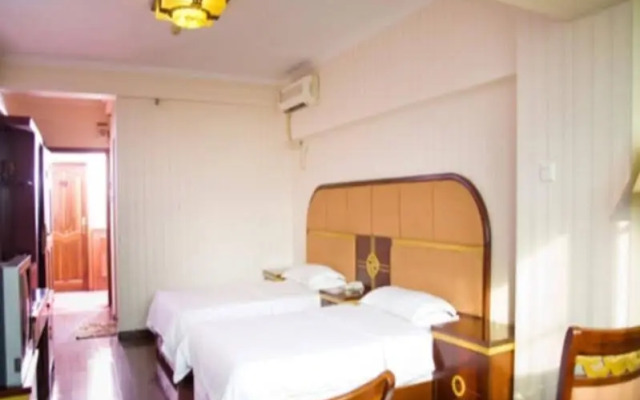 Nanning Gold Red Forest Hotel