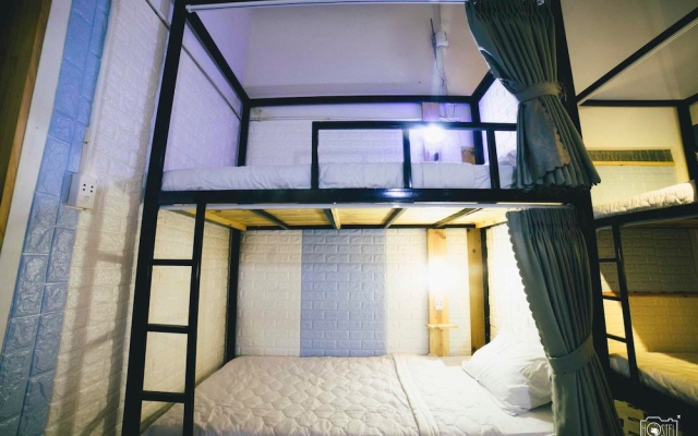 Photograph Hostel – Guest Rooms – Da Nang