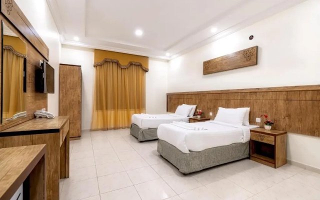 Snood AL-Dana Hotel