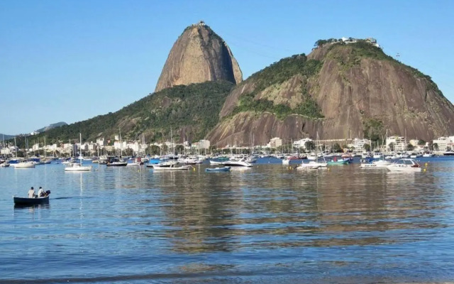 Flat Na Rua Santa Clara