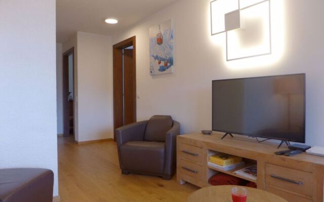 Terrasse des Alpes 22595