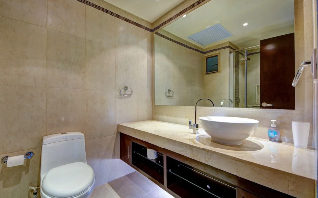 Rainbow Penthouse 2 bedrooms sleeps 5