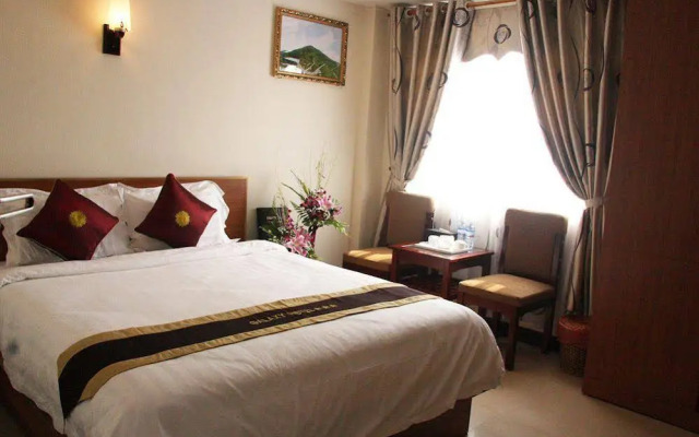 Galaxy Hotel