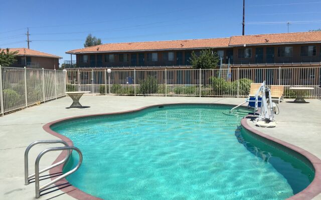 Applegate Inn
