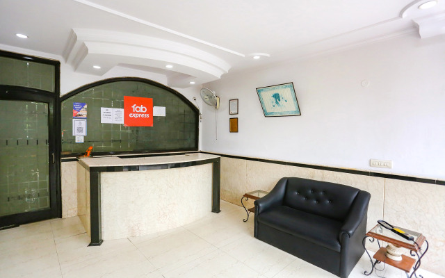 FabExpress Lloyd House