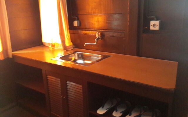 Pulau Ayer Resort & Cottages