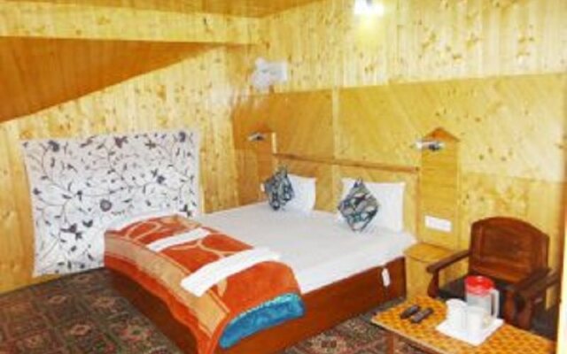 Hotel Tourist Palace